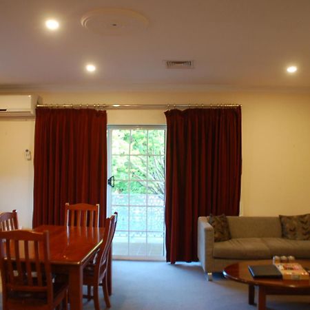 Meramie Motor Inn Άλμπουρι Εξωτερικό φωτογραφία